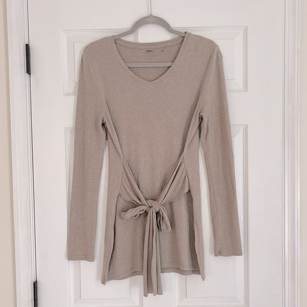 TeezHer | Beige long sleeve tie waist tunic. S/M.